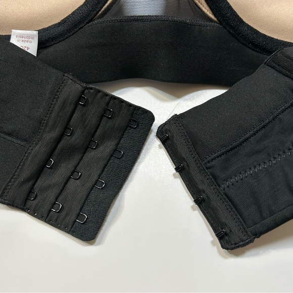 Cacique Comfort Bliss Lightly Lined Multi-Way Strapless Bra - 42C - Picture 8 of 12